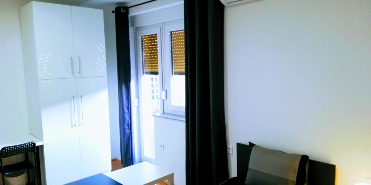 Pula Center Green Park Apartments And Rooms Εξωτερικό φωτογραφία