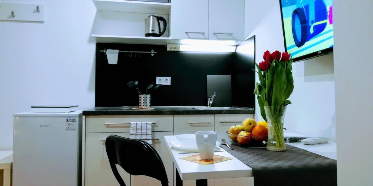 Pula Center Green Park Apartments And Rooms Εξωτερικό φωτογραφία