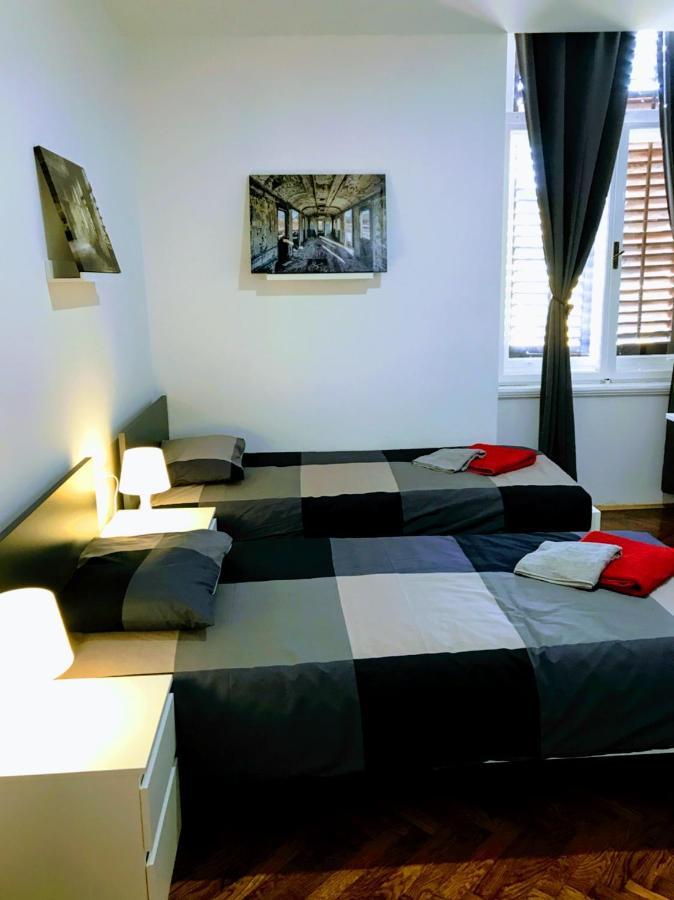 Pula Center Green Park Apartments And Rooms Εξωτερικό φωτογραφία