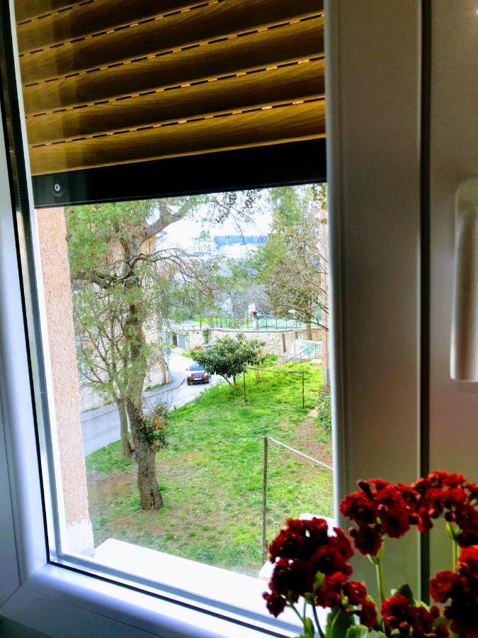 Pula Center Green Park Apartments And Rooms Εξωτερικό φωτογραφία