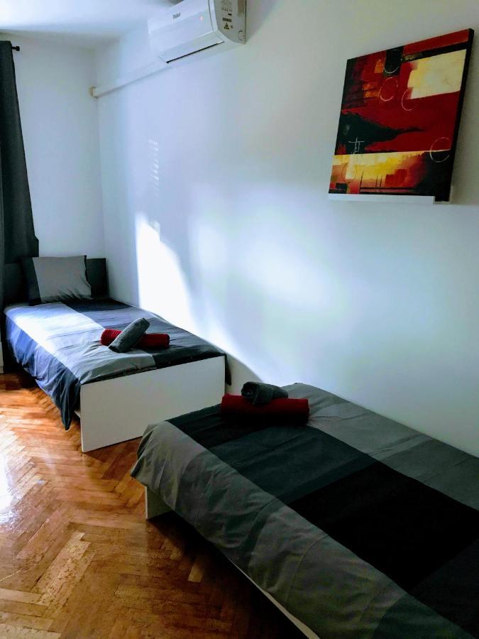 Pula Center Green Park Apartments And Rooms Εξωτερικό φωτογραφία